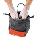 PETZL SAKAB Borsa per magnesite Resistente chiusura magnetica arrotolabile Tasche multiple Grigio