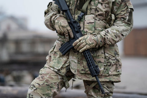 Multicam vs. altri modelli di mimetica: cosa lo rende unico?