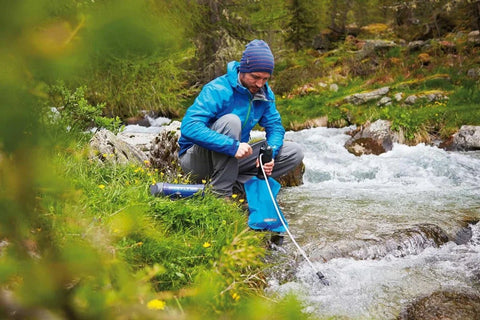 Rimani idratato anche fuori dalla rete: perché i filtri per l'acqua Katadyn sono i migliori amici di Bushcrafter
