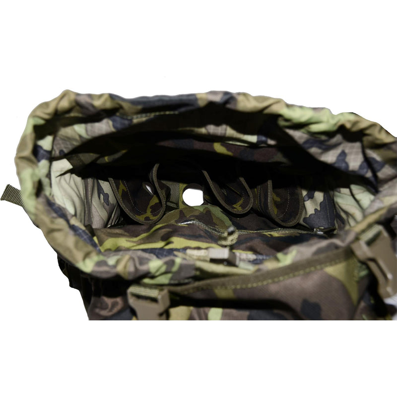 Originale Ceca Repubblica Militare MOLLE MOLLE Zittore Quick Release Woodland Camo 30L