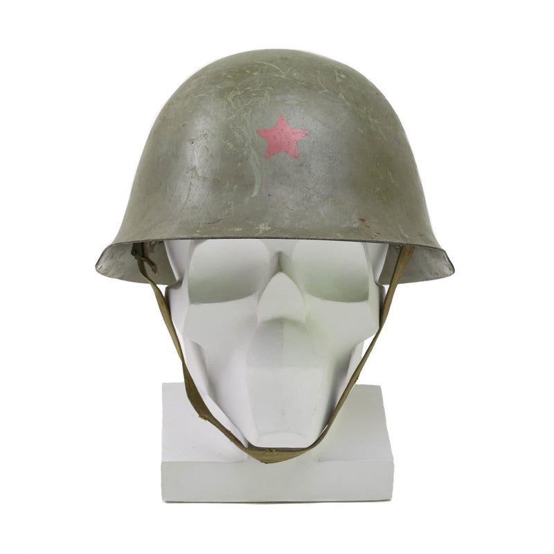 Casco in acciaio tattico serbo originale con oliva chinstrap di cambio da combattimento di rivestimento