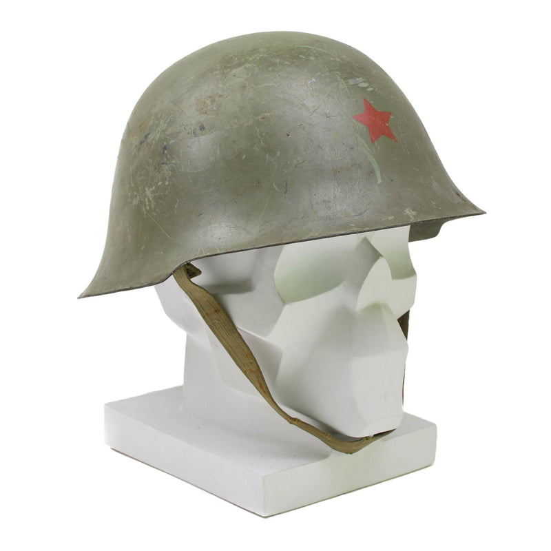 Casco in acciaio tattico serbo originale con oliva chinstrap di cambio da combattimento di rivestimento