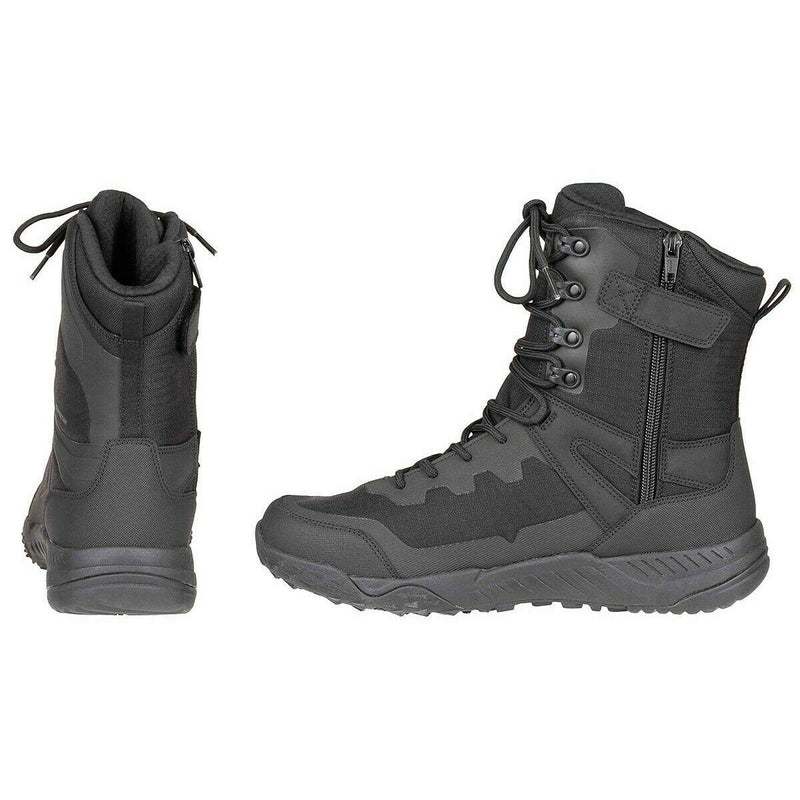 Magnum Ultima 8.0 Stivali da combattimento impermeabile escursioni Trek di Trek leggero nero