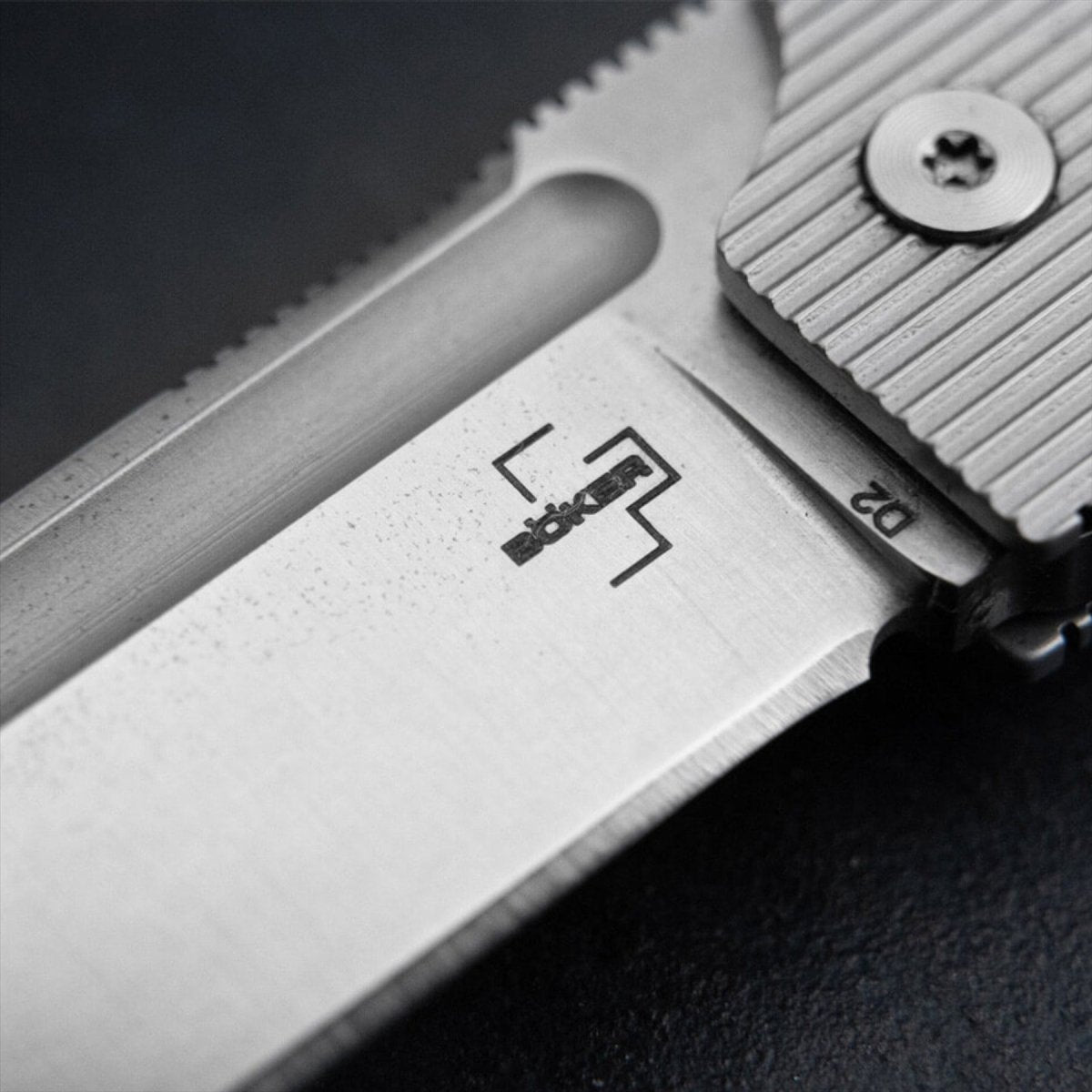 Coltello tascabile pieghevole Boker Plus BabyX Lama D2 Manico in acciaio inossidabile Grigio