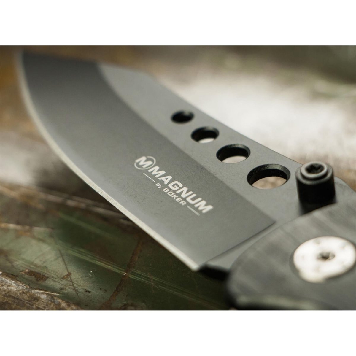 Coltello tascabile pieghevole BOKER Special Forces Tanto 440A in acciaio manico in alluminio nero