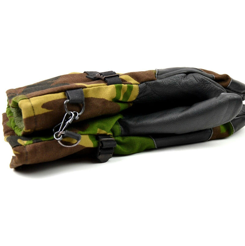 Original Dutch Army DPM Woodland Camo Mittens. Guanti militari olandesi