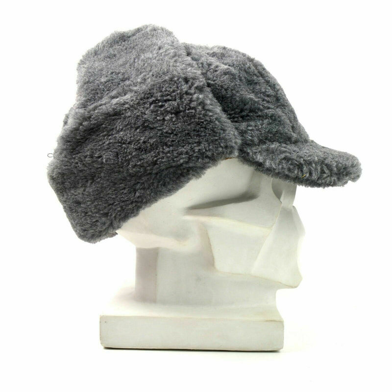 Guido berretto invernale dell'esercito ceco Ushanka grigio pelliccia calda cappello CZ isignia militare