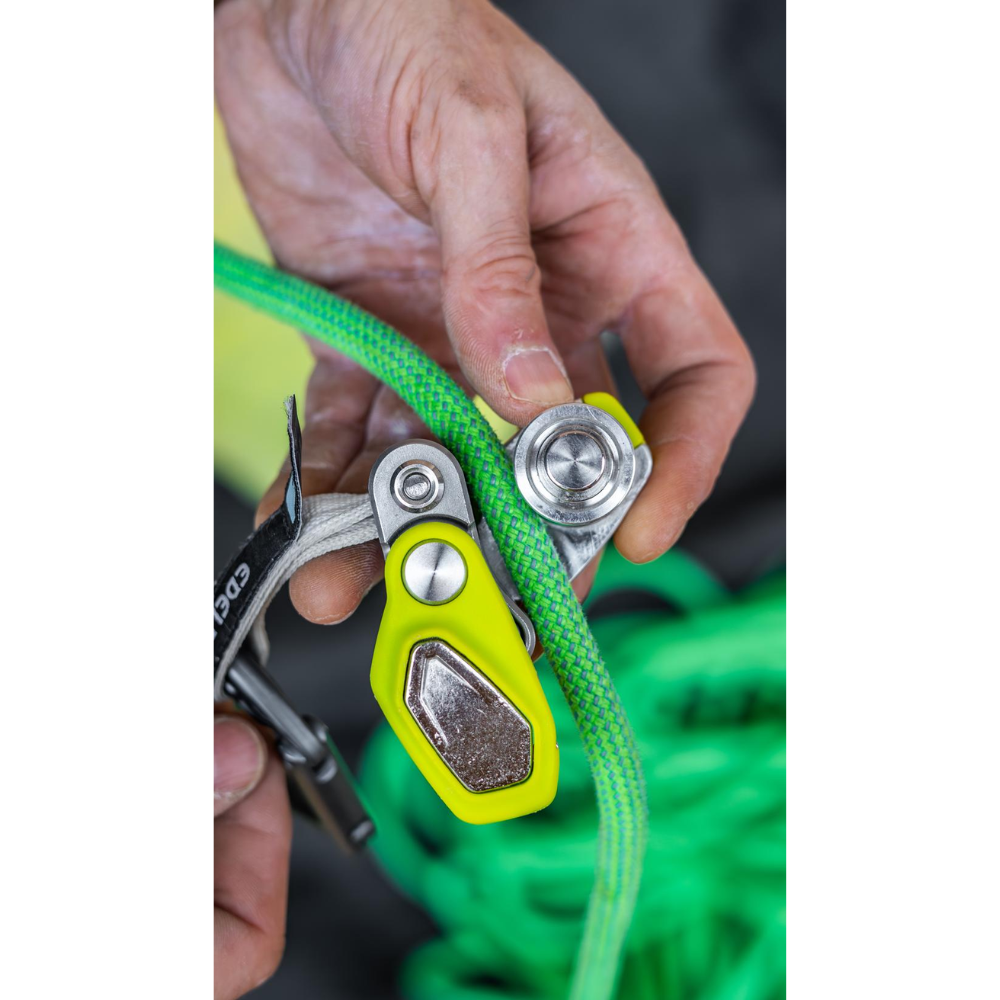 Edelrid Ohmega Assistente al freno da arrampicata con puleggia 8,6–10,5 mm Rope Oasis