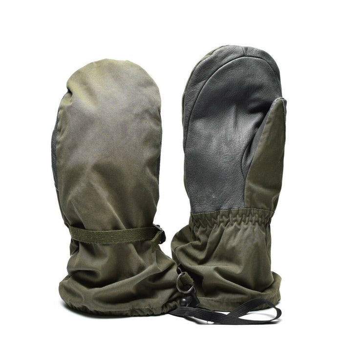 Guanti originali in GoreTex OD verde oliva dell'esercito austriaco con palmi in pelle impermeabile per uso militare ed esterno.