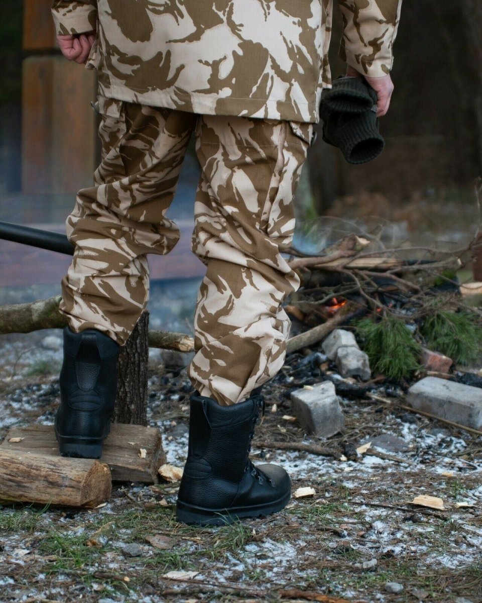 Guidi pantaloni da combattimento dell'esercito britannico Desert Pantaloni militari Nuovo