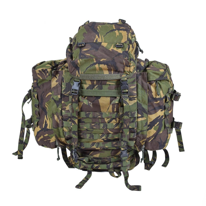 Zaino mimetico autentico militare olandese da 60 litri DPM con tasche laterali rimovibili e spallacci imbottiti per uso tattico.