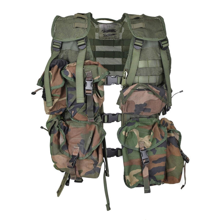 Gilet tattico militare olandese con tasche MOLLE modulari mimetiche forestali da 7 pezzi per equipaggiamento e durata personalizzabili.