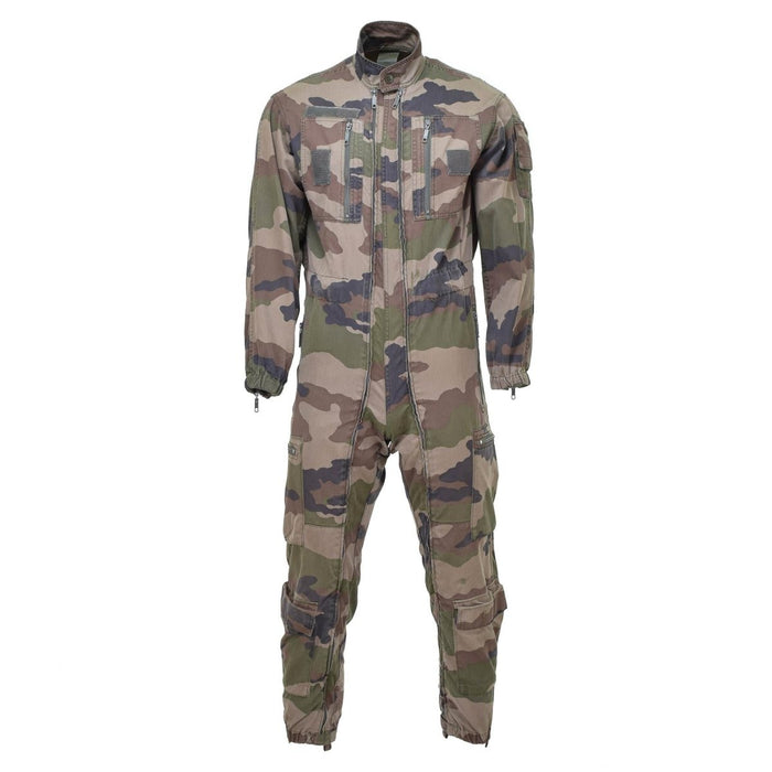 Tuta da meccanico mimetica militare francese originale CCE con vestibilità ampia, policotone resistente, ginocchia e gomiti rinforzati.
