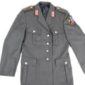 Guida vera e propria uniforme formale grigia della giacca grigia