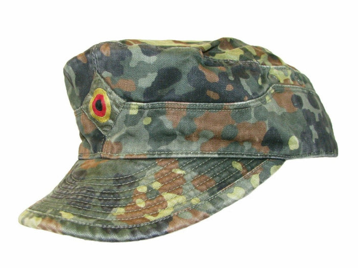 Berretto da campo mimetico Flecktarn autentico dell'esercito tedesco con tessuto di cotone leggero e design pieghevole per l'abbigliamento estivo.