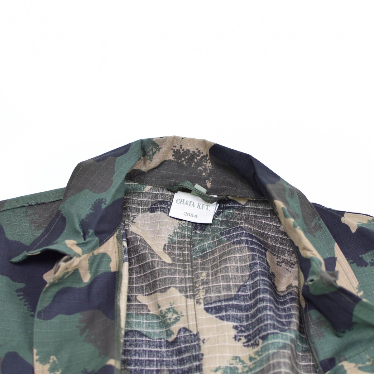 Guida camicia dell'esercito ungherese M90 ​​4 Colore camuffato a manica lunga militare nuovo