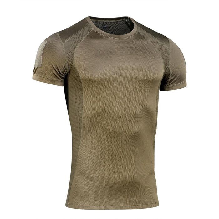 Maglia tattica militare a maniche corte M-TAC verde oliva realizzata in tessuto poliestere elasticizzato traspirante e leggero per un uso attivo