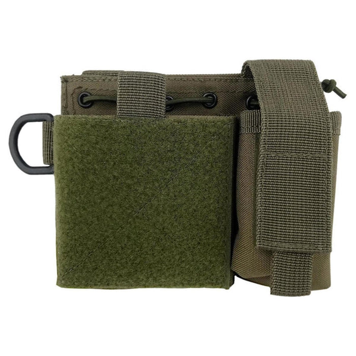 Custodia amministrativa MIL-TEC verde oliva con attacchi MOLLE per trasportare in modo sicuro torcia, penna e taccuino.