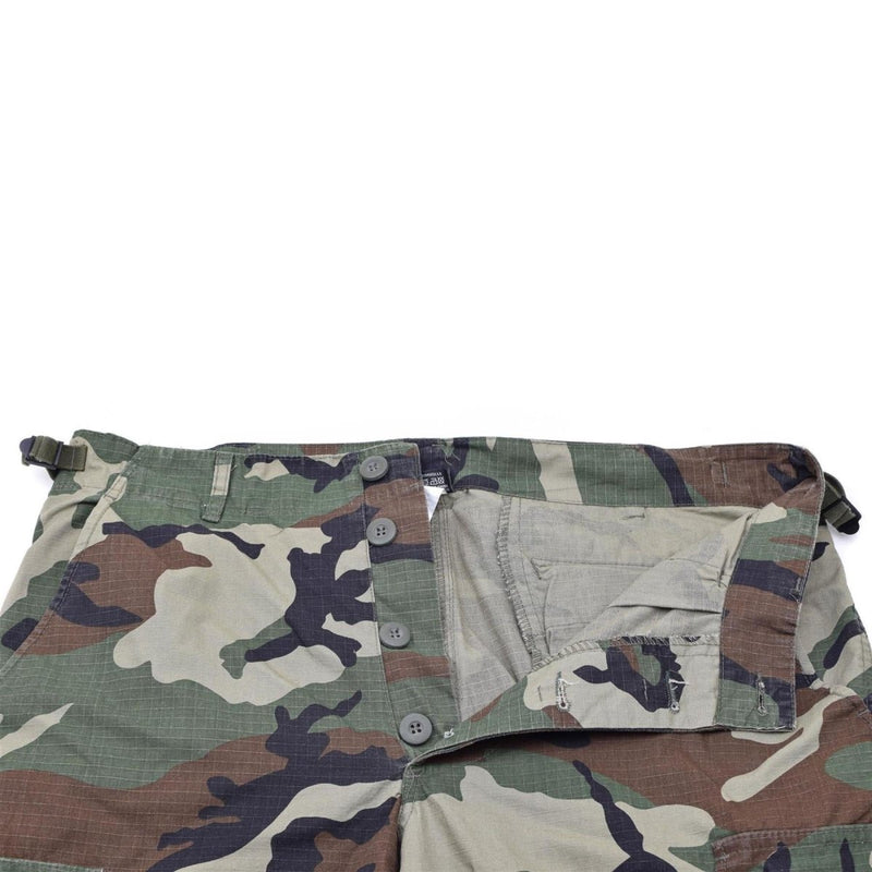 Mil-Tec Brand U.S. Army Style Prelavinata Woodland Camo Shorts a Ripstop leggero