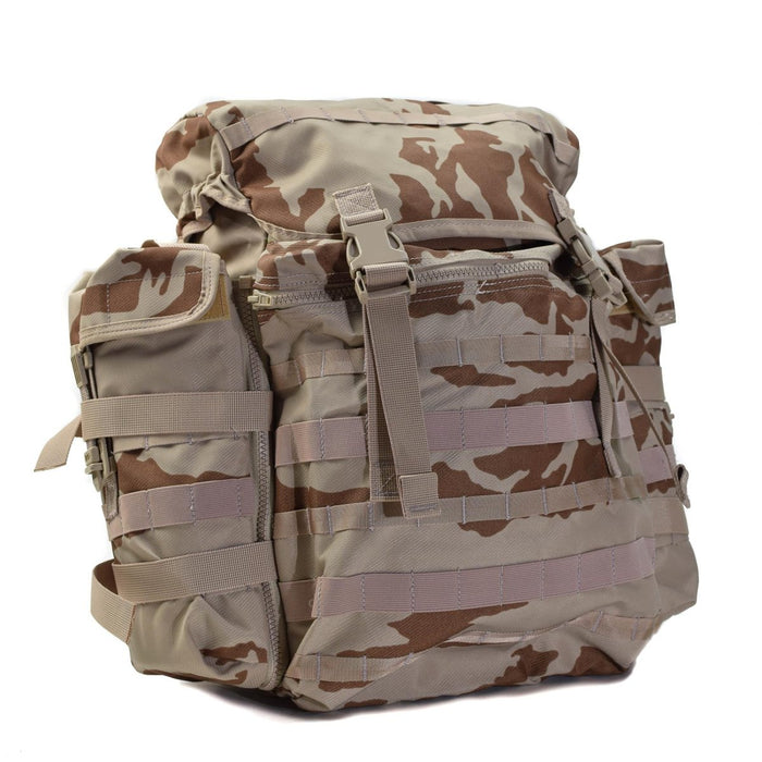 Zaino militare originale della Repubblica Ceca da 30 litri con mimetica desertica con sistema MOLLE, cinghie a sgancio rapido e ampie tasche laterali