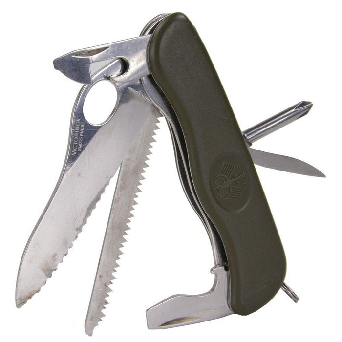 Coltello pieghevole multiuso tascabile svizzero Victorinox originale dell'esercito tedesco con lame multiple e strumenti per un uso versatile.