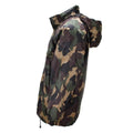 Giacca impermeabile militare originale ungherese con cappuccio arrotolabile e patta con bottoni M93 Camo