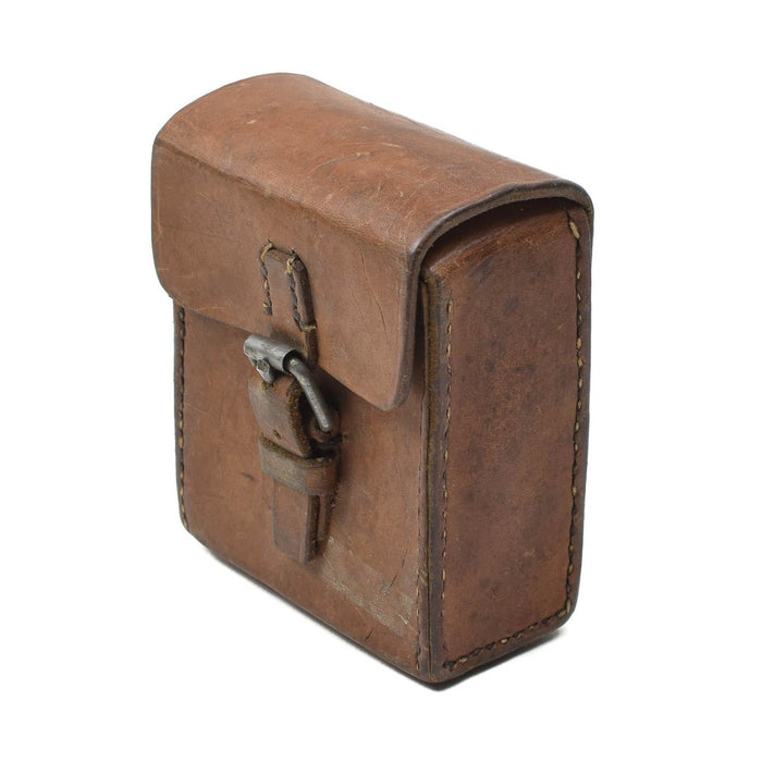 Portariviste militare svedese vintage in pelle dura con fibbia di sicurezza e attacco universale per cintura, design compatto e resistente