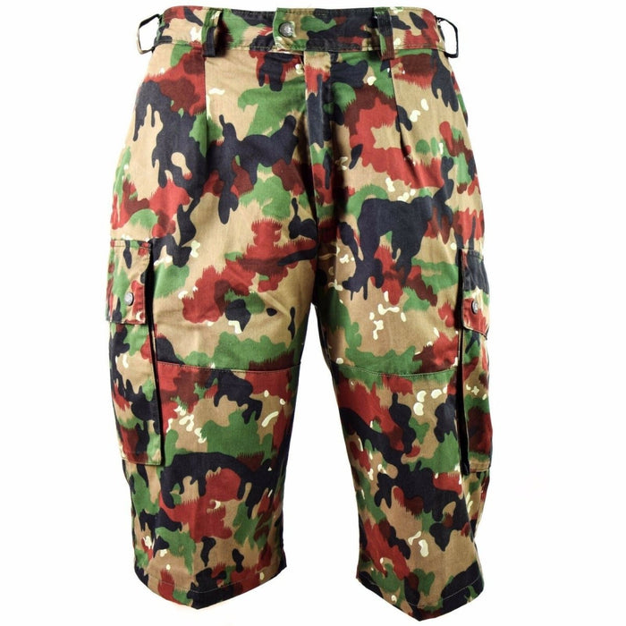Pantaloncini originali dell'esercito svizzero M83 campo da combattimento Alpenflage TAZ 83 Pantaloncini cargo mimetici - GoMilitar