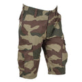 Pantaloncini cargo militari turchi originali nel classico Woodland Camo