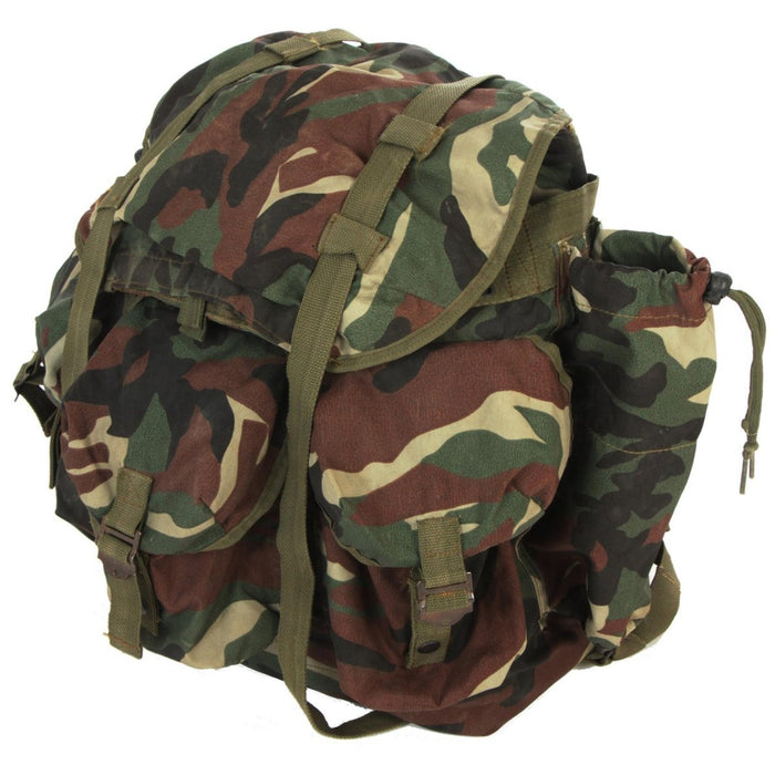 Zaino tattico militare originale turco in nylon mimetico con tasche multiple e spallacci regolabili