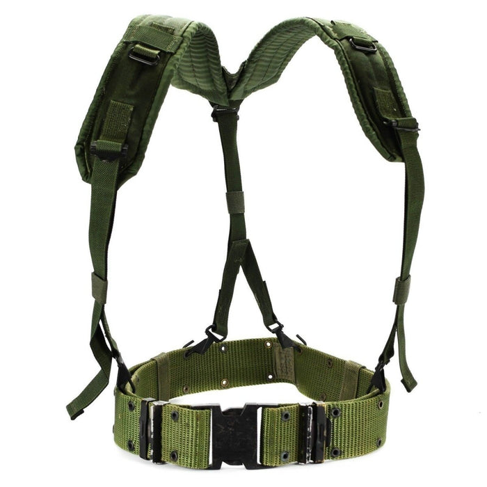 Bretelle in rete verde militare originali dell'esercito americano e sistema di cintura per pistola progettati per comfort e durata sul campo