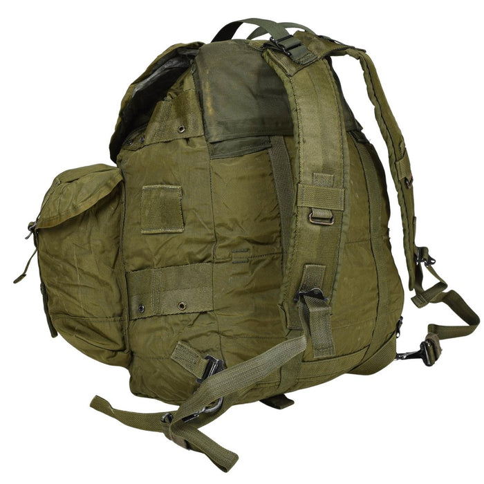 Zaino tattico originale militare americano da 50 litri con 3 tasche esterne per attrezzatura, colore oliva - GoMilitar