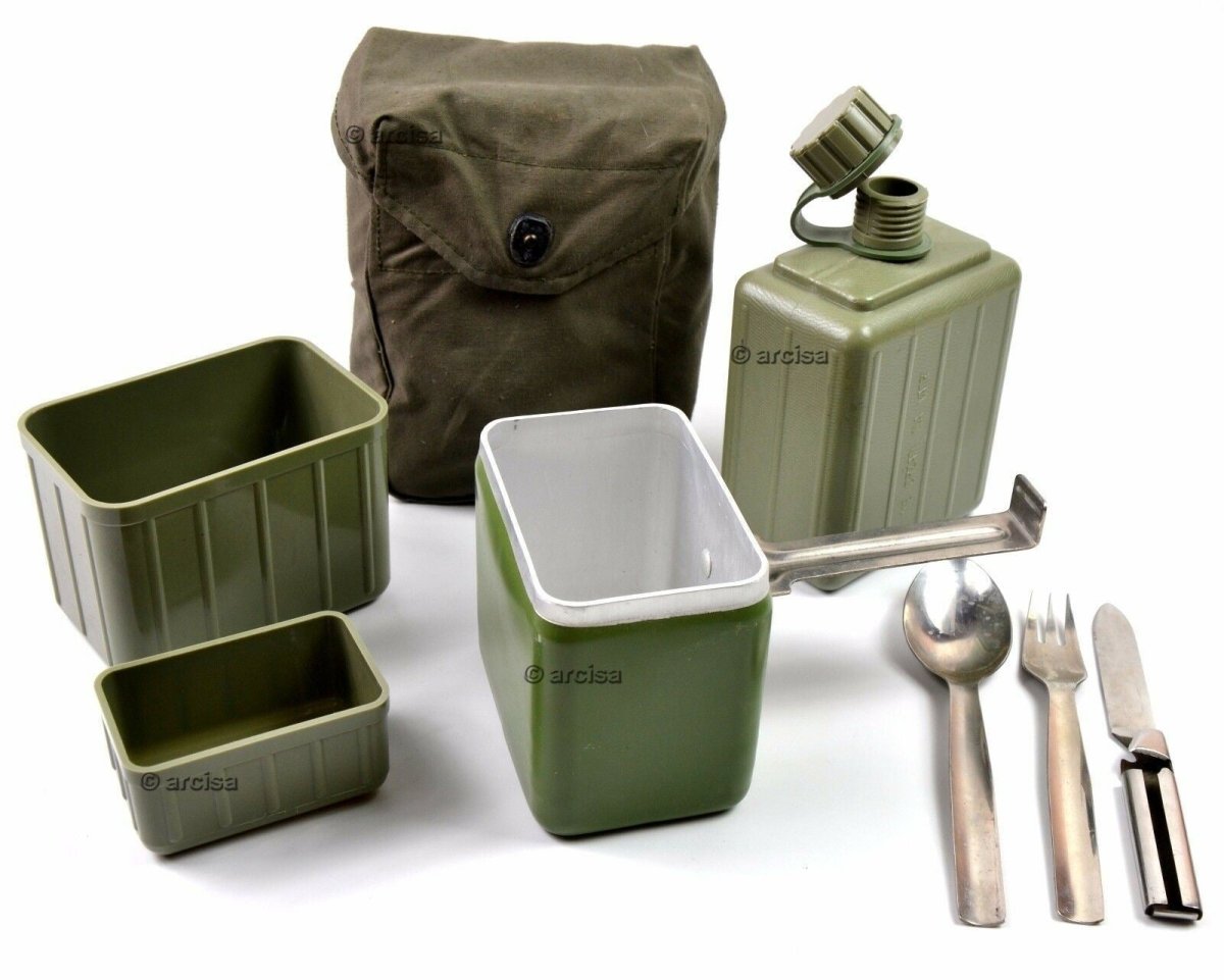 Kit di pasticcio jugoslavo originale. Kit di pasticcio militare dell'esercito Cinteco di mensa