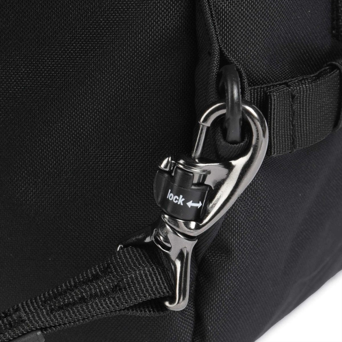 PACSAFE GO 34L VACHE TRAVE TRAVET CORRENDO ON ANTIT FUTO RPET zipper bloccanti neri