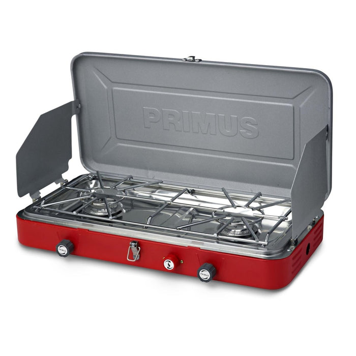 Fornello da campeggio portatile a doppio fuoco Primus Atle II con parabrezza e facile configurazione a propano per cucinare all'aperto